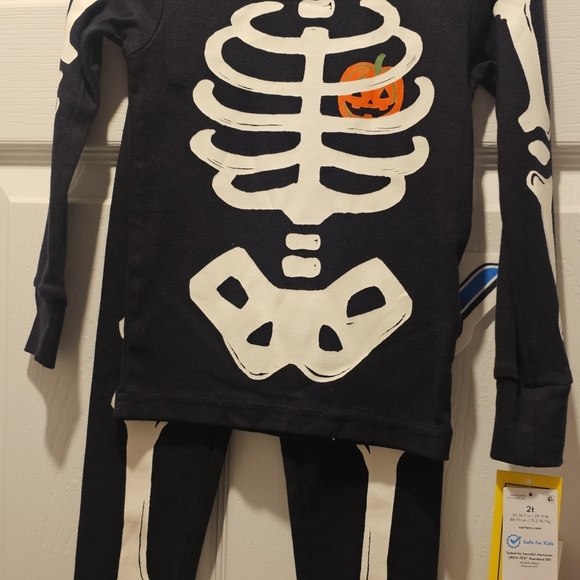 Carters Skeleton Pajama Set - Picture 1 of 1